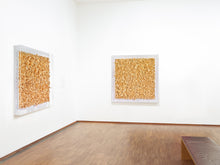 Lade das Bild in den Galerie-Viewer, gold leaves