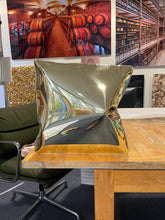 Lade das Bild in den Galerie-Viewer, Blow up
